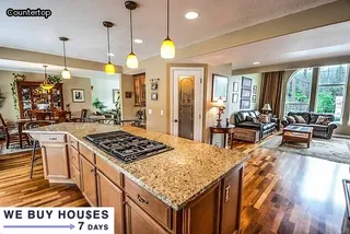 should i remodel my kitchen before selling