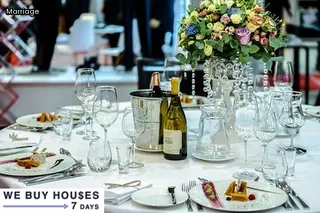 who has to leave the house in a divorce